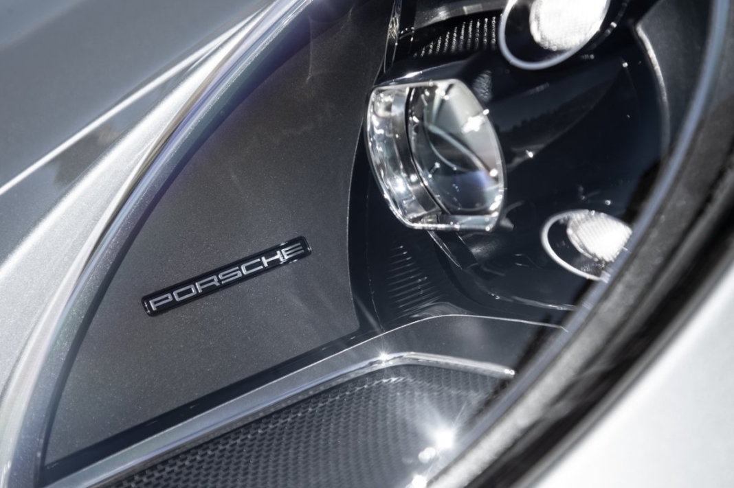 Porsche marca lujo premium valiosa 2019