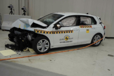 crash test del Volkswagen Golf 8