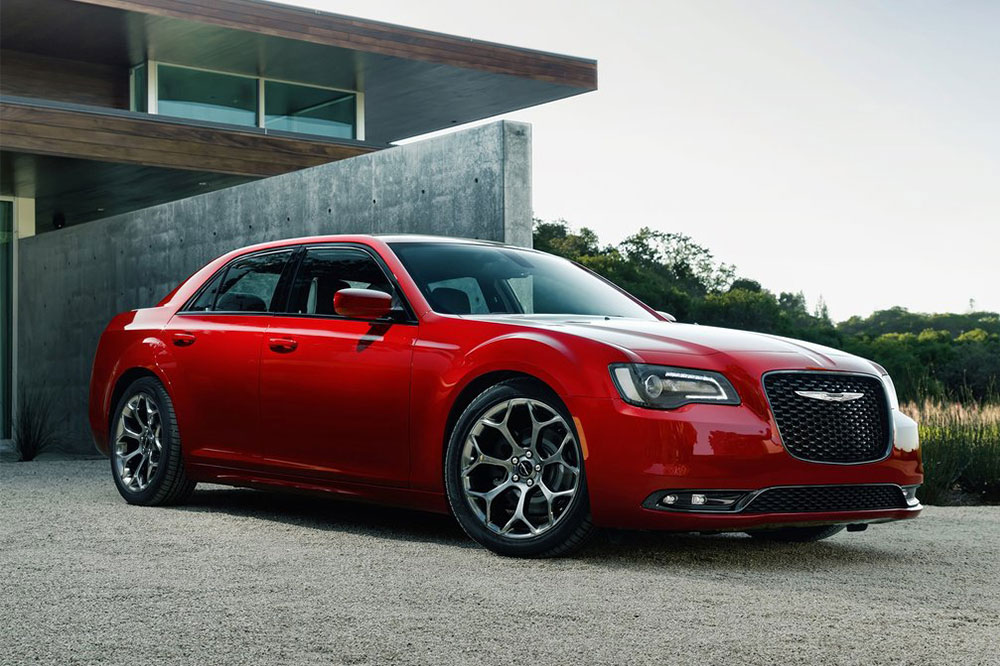 mismos coches diferentes marcas chrysler