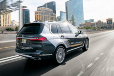 BMW X7 ZeroG Lounger