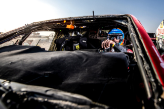 Sale a la luz el vídeo onboard del accidente de Alonso en el Dakar vídeo onboard del accidente de Alonso en el Dakar