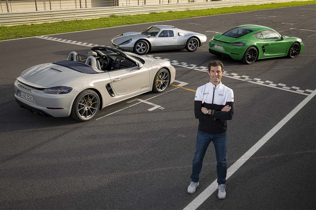 Mark Webber conduce el Porsche 718 Cayman GTS en Estoril