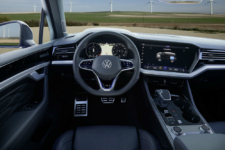 Volkswagen Touareg R