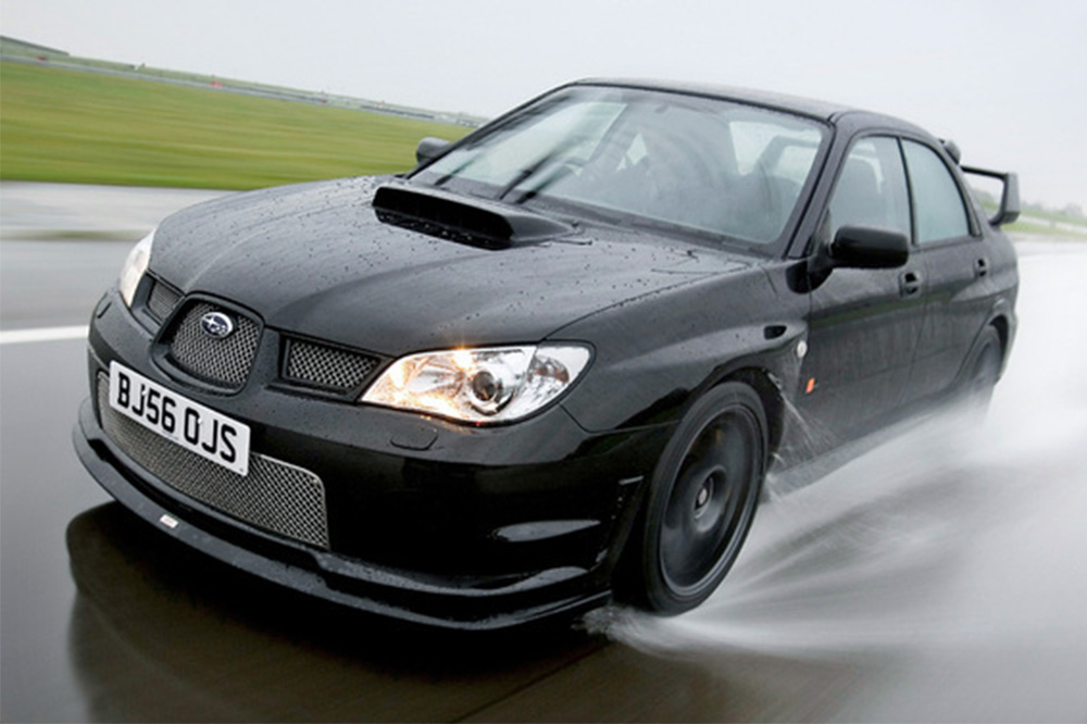 coches con nombres de pilotos 27