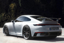 Porsche 911 con paquete SportDesign y Aerokit