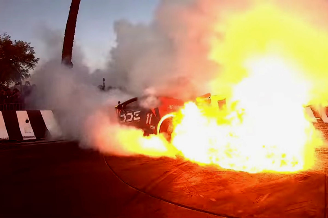 Lamborghini Huracan en llamas