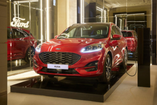 Ford muestra en Casa Decor el nuevo Kuga PHEV