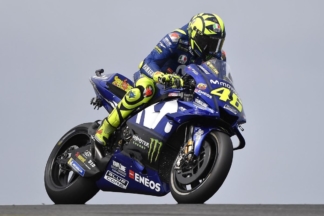 Valentino Rossi y Pecco Bagnaia consiguen fondos para combatir el COVID-19 en Italia valentino-rossi-pecco-bagnaia-consiguen-fondos-combatir-covid-19-italia
