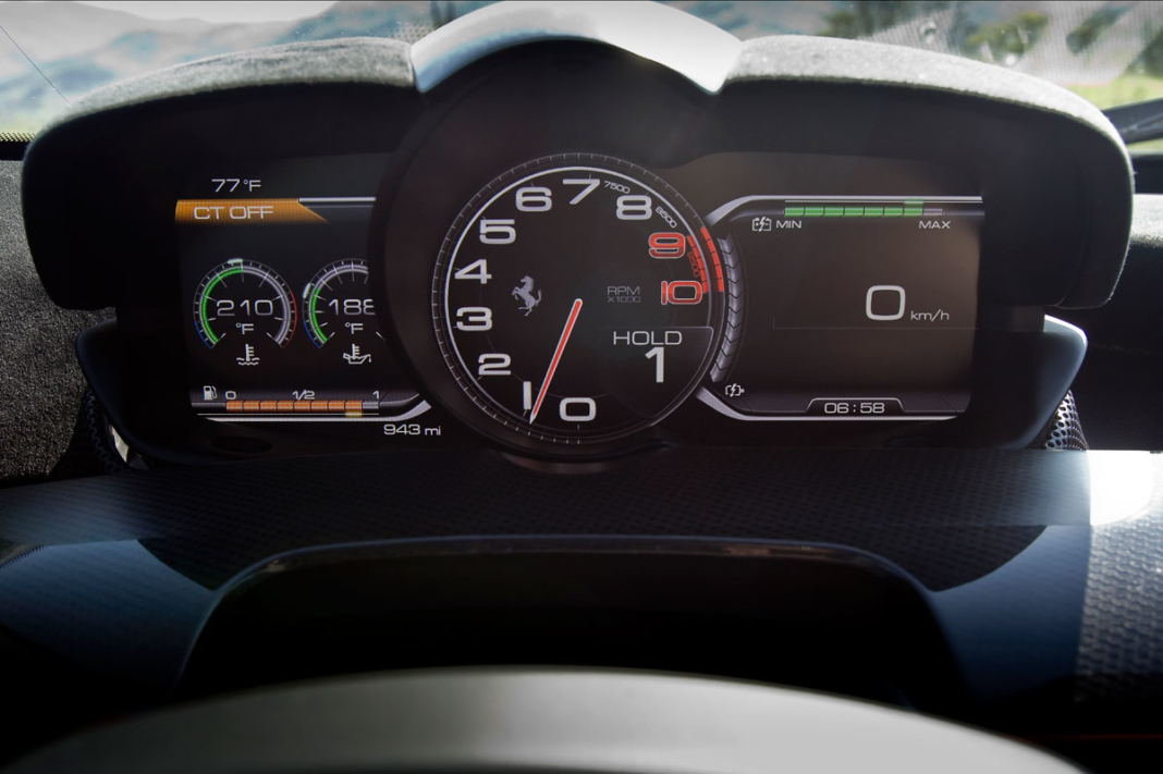 video-ferrari-laferrari-autobahn