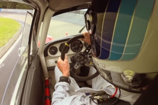 Vídeo: Walter Röhrl en un Porsche 911S recorriendo Nürburgring bajo la lluvia video-walter-rohrl-porsche-911s-nurburgring-lluvia