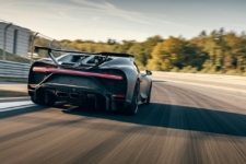 Bugatti Chiron Pur Sport circuito Bilster Berg
