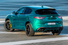 Alfa Romeo Stelvio Quadrifoglio 2020