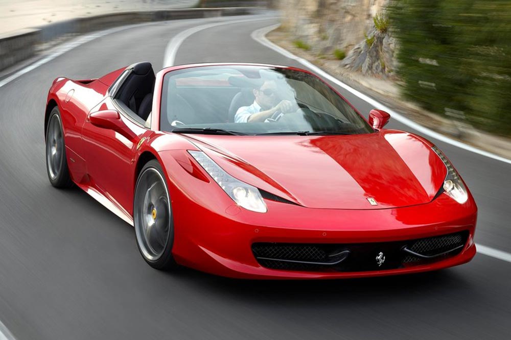 coches de lujo de los futbolistas 