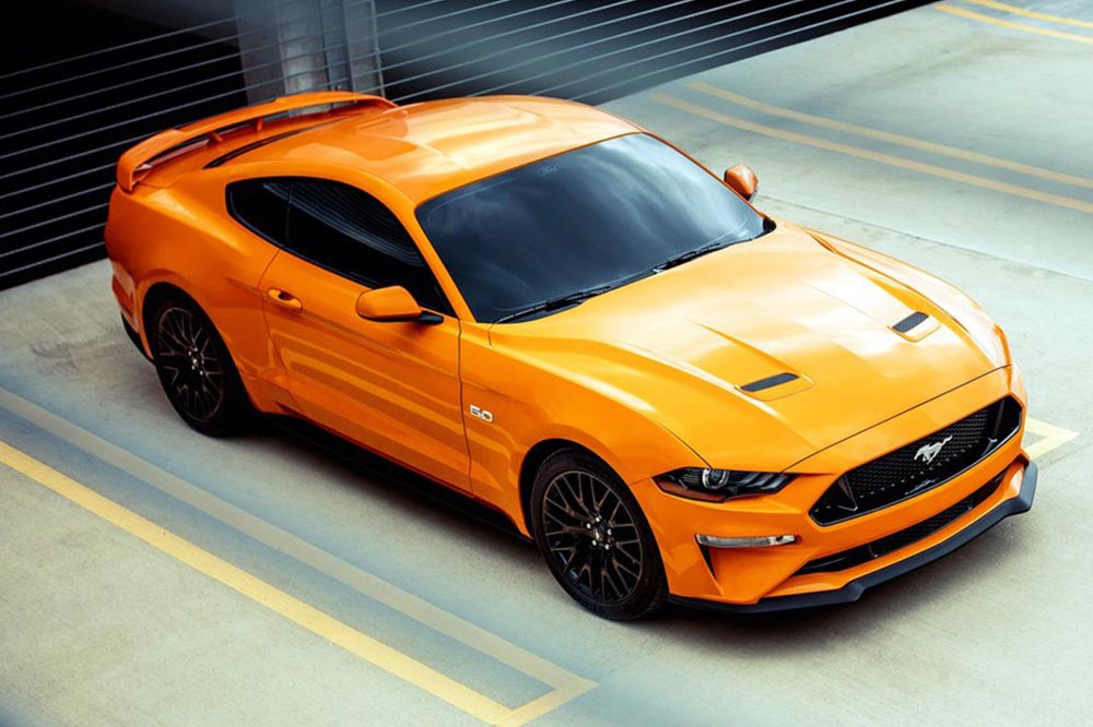 coches de lujo de los futbolistas 