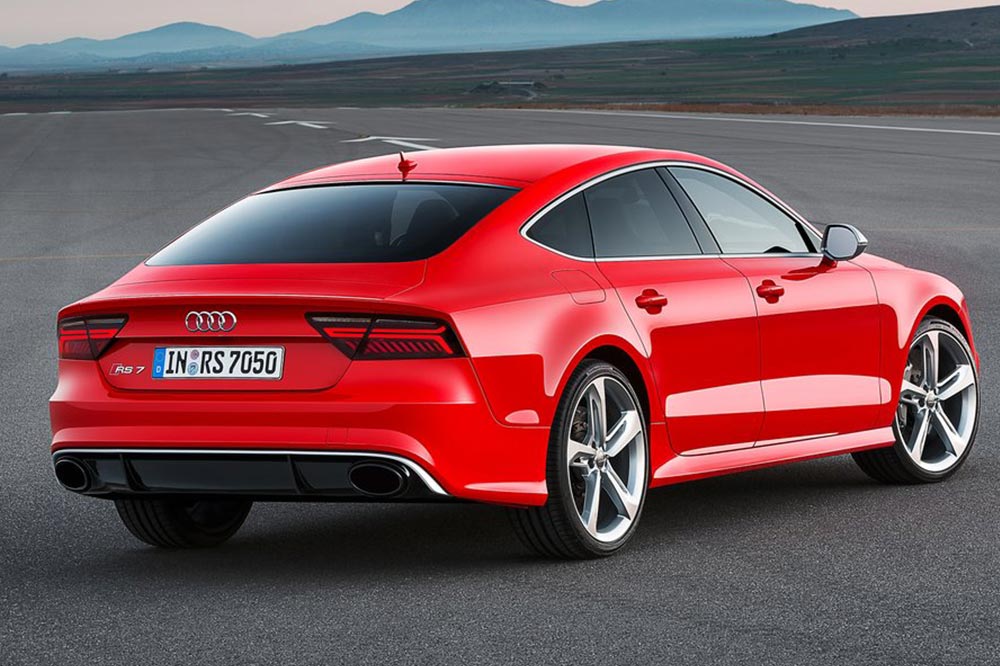 coches de lujo de los futbolistas 