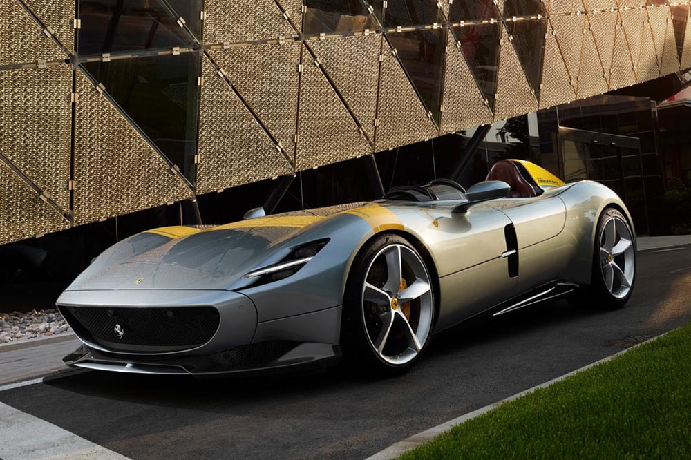 condiciones para tener un Ferrari 