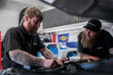 Nissan Navara motor gt-r