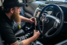 Nissan Navara motor gt-r