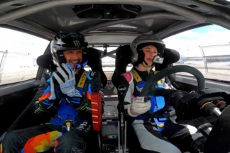 Vídeo: la hija de 13 años de Ken Block hace trompos con un Ford Escort video hija ken block trompos ford escort