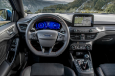 Ford Focus EcoBoost Hybrid 2021