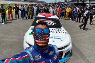NASCAR investiga una amenaza racista contra el piloto afroamericano Bubba Wallace nascar-invesita-amenaza-racista-contra-piloto-bubba-wallace