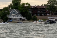 tratan-evitar-barco-hunde-wrangler-f-150