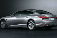 Lexus LS 2021