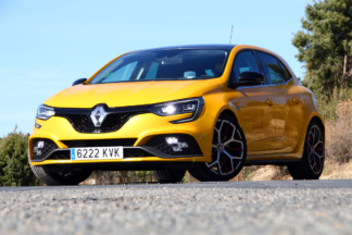 Fernando Alonso estrena nuevo coche para uso diario Renault Mégane RS, el coche que Fernando Alonso para uso diario
