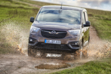 Opel Combo Cargo y Opel Vivaro 4x4