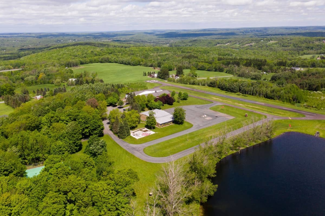 venta-casa-pista-aterrizaje-circuito