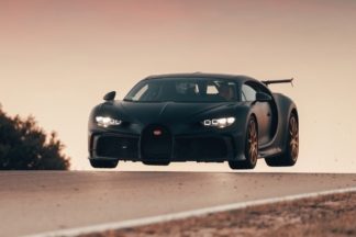 Vídeo: así se despegó del asfalto el Bugatti Chiron Pur Sport en Nardò Bugatti Chiron Pur Sport Nardo