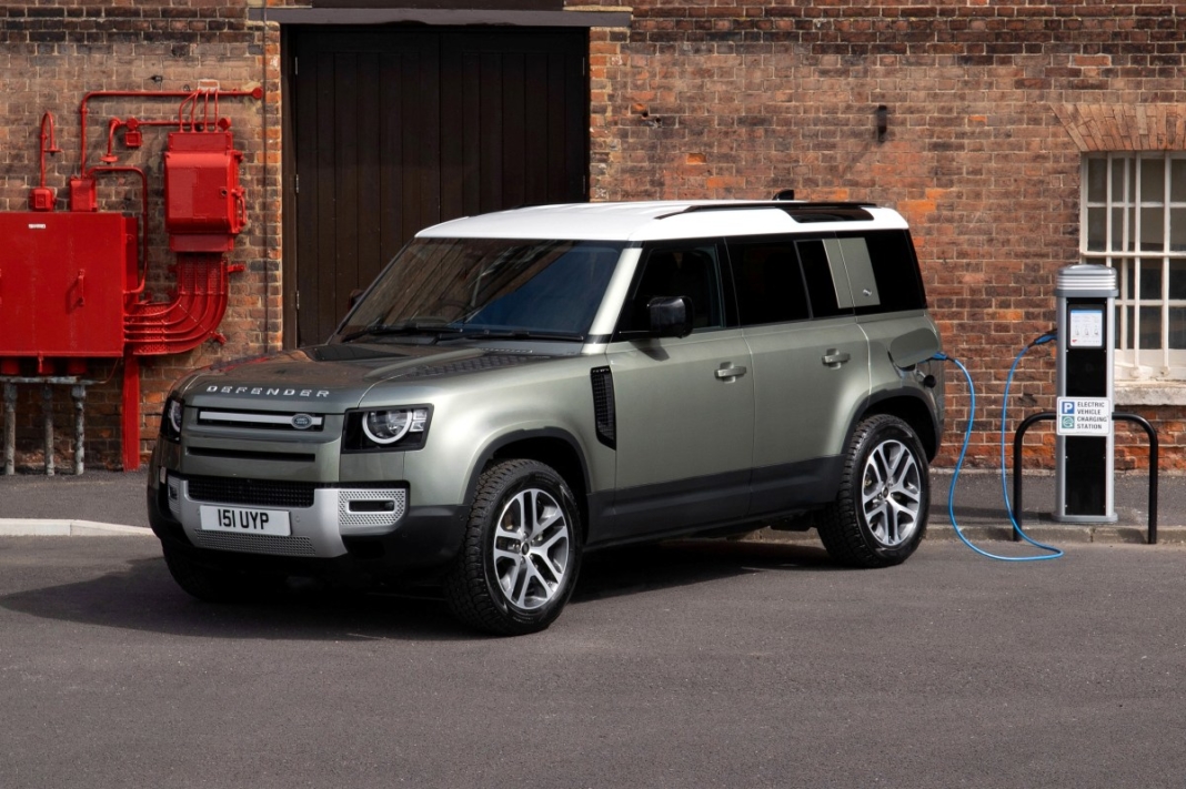 Land Rover Defender 2021