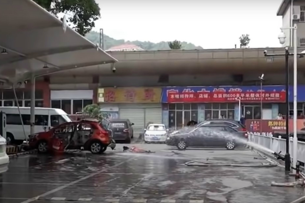 Coche eléctrico chino