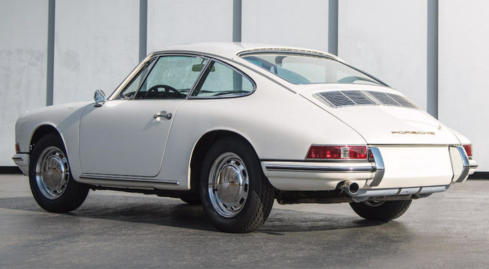 coches deportivos de los 60 