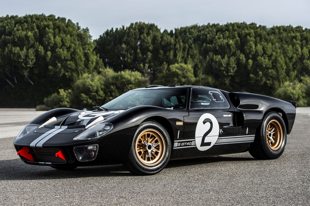 coches deportivos de los 60 