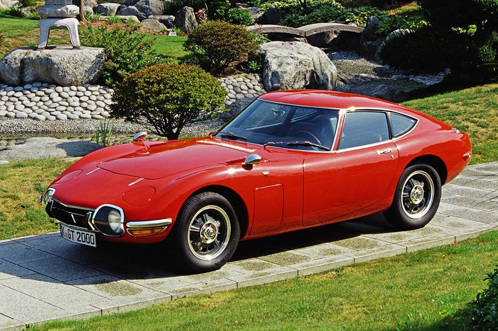 coches deportivos de los 60 