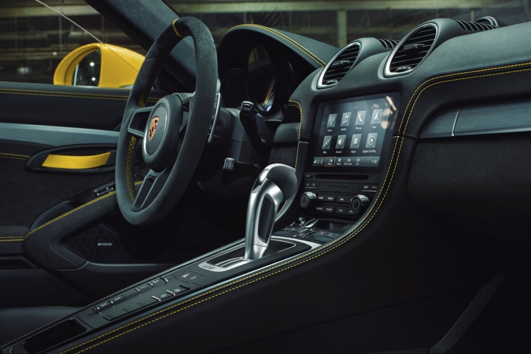 porsche-718-pdk porsche-718-pdk