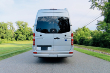 subastan camper lujo Mercedes