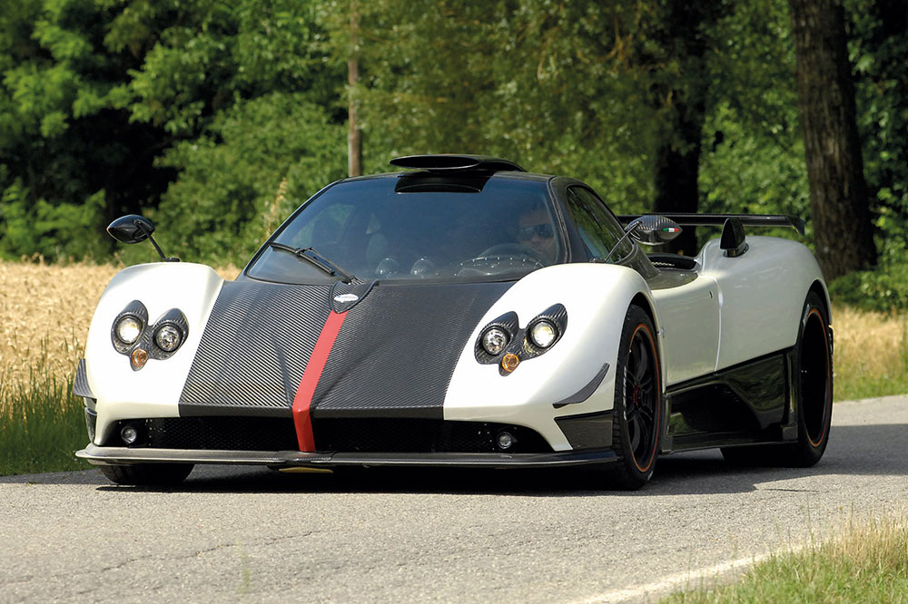 coches con motor AMG