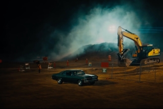 Vídeo: John McClane, Bruce Willis, vuelve a las pantallas para anunciar una batería de coches John McClane batería DieHard