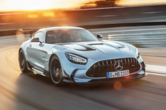 Vídeo: así es la brutal aceleración del Mercedes-AMG GT Black Series aceleración del Mercedes-AMG GT Black Series