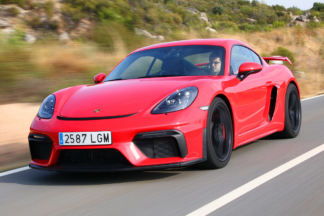 PRUEBA: Porsche 718 Cayman GT4 foto dinámica del Porsche 718 Cayman GT4