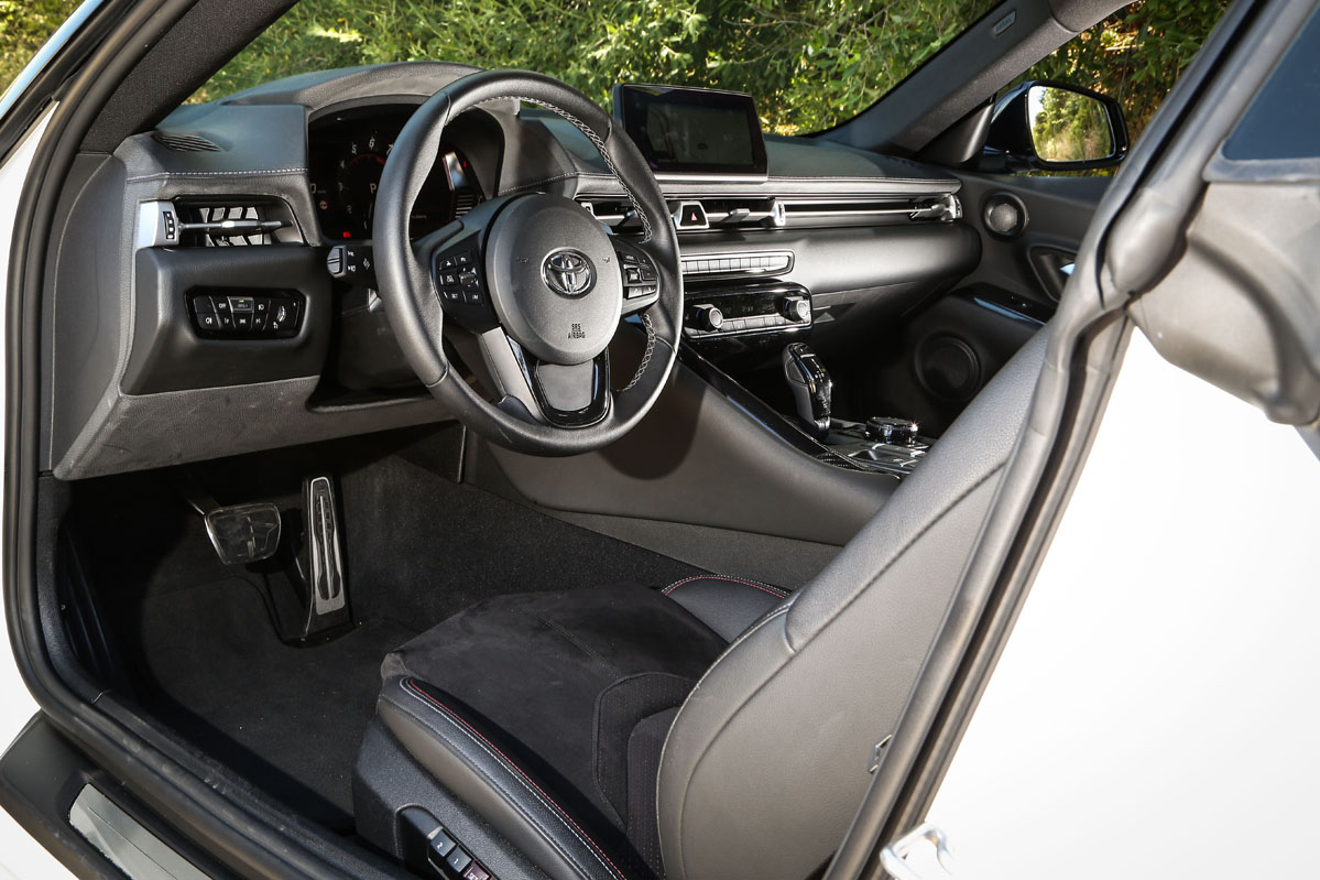 interior Toyota GR Supra A90 puesto de mandos del Toyota GR Supra A90