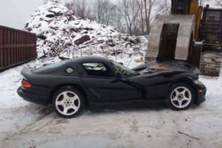 ¿Por qué FCA destruyó 93 Dodge Viper de preproducción en 2014? FCA destruyo 93 Dodge Viper preproduccion 2014