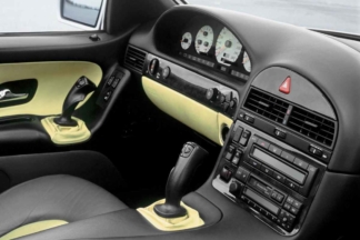 Mercedes creó un prototipo del SL con joysticks en 1998 para estudiar esta tecnología Mercedes SL R129 joysticks 1998