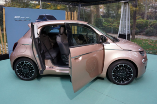 Conocemos en vivo el Fiat 500e '3+1' (Trepiuno) Fiat 500e '3+1' (Trepiuno)