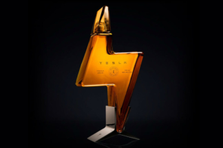 El Tesla Tequila, la broma de Elon Musk que se hizo realidad Tesla Tequila