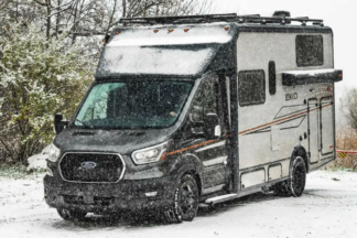Winnebago Ekko, la caravana basada en la Ford Transit… capaz de hacer magia Winnebago Ekko