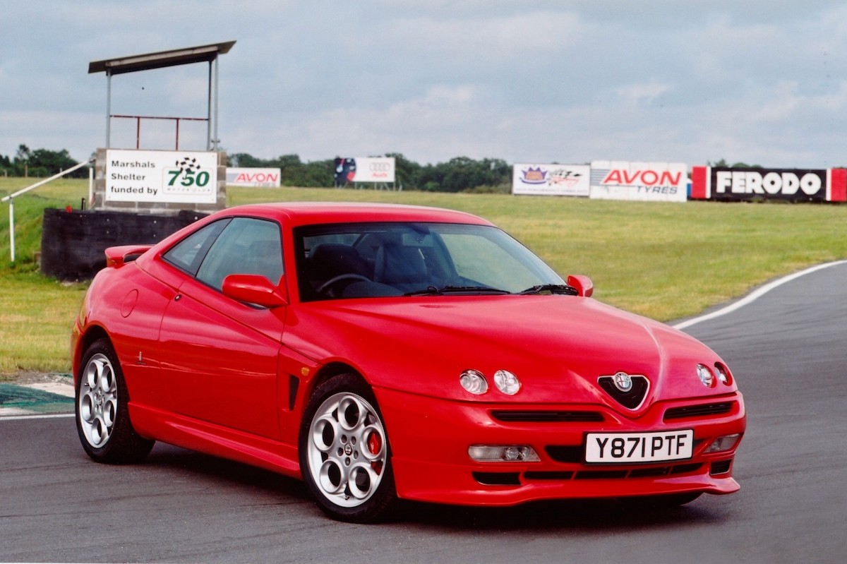 Alfa Romeo GTV frontal