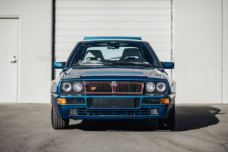 A subasta un Lancia Delta HF Integrale Evoluzione II 'Blue Lagos' de 1995 Lancia Delta Integrale HF Evoluzione II subasta